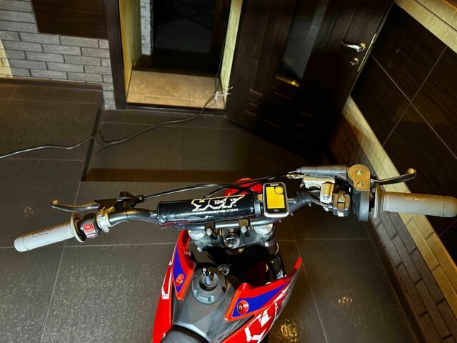 Другая Другая, объемом двигателя 0 л и пробегом 0 тыс. км за 1900 $, фото 4 на Automoto.ua