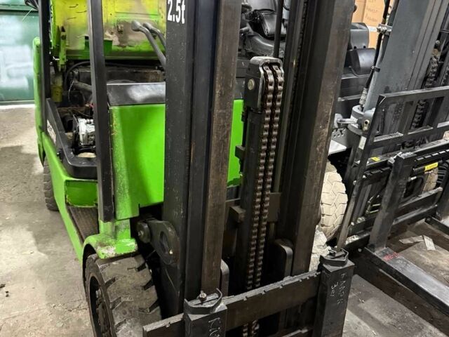 Другая Другая, объемом двигателя 0 л и пробегом 0 тыс. км за 6000 $, фото 6 на Automoto.ua