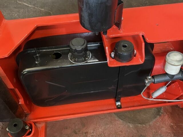 Другая Другая, объемом двигателя 0 л и пробегом 0 тыс. км за 8800 $, фото 12 на Automoto.ua