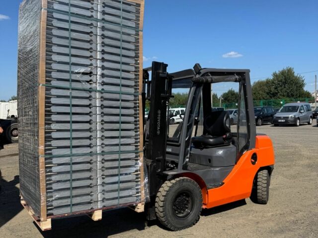 Другая Другая, объемом двигателя 0 л и пробегом 0 тыс. км за 12000 $, фото 8 на Automoto.ua