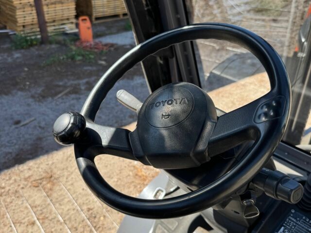 Другая Другая, объемом двигателя 0 л и пробегом 0 тыс. км за 12000 $, фото 15 на Automoto.ua