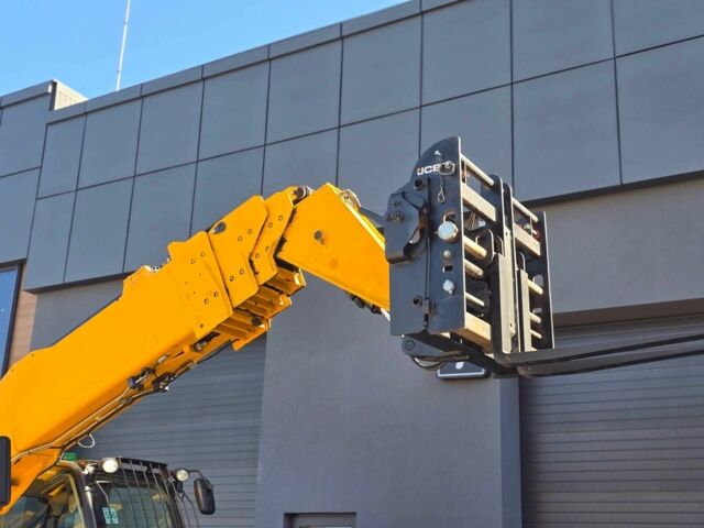 Другая Другая, объемом двигателя 0 л и пробегом 0 тыс. км за 67000 $, фото 6 на Automoto.ua