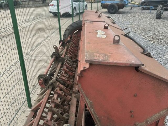 Другая Другая, объемом двигателя 0 л и пробегом 0 тыс. км за 2550 $, фото 4 на Automoto.ua