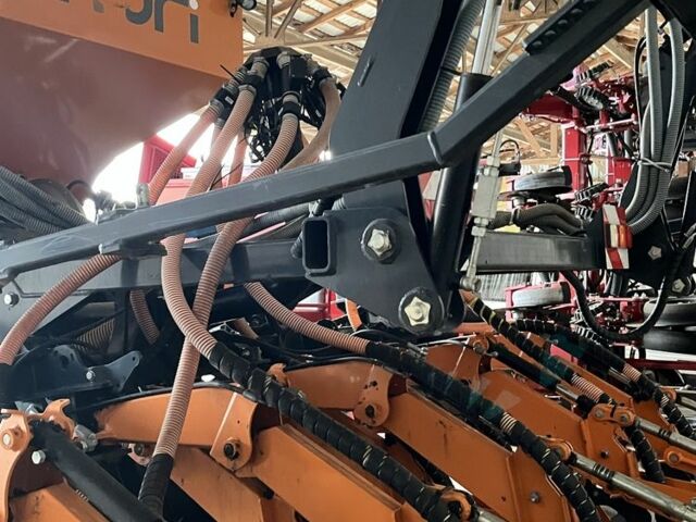 Другая Другая, объемом двигателя 0 л и пробегом 0 тыс. км за 103926 $, фото 5 на Automoto.ua