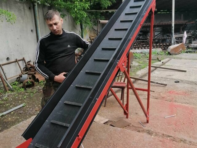 Другая Другая, объемом двигателя 0 л и пробегом 0 тыс. км за 5000 $, фото 9 на Automoto.ua