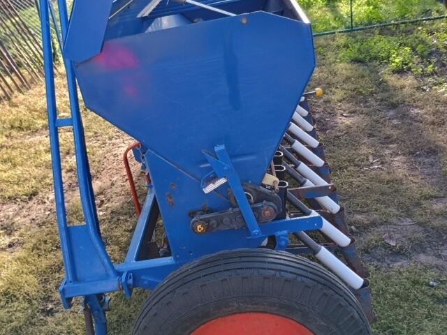 Другая Другая, объемом двигателя 0 л и пробегом 0 тыс. км за 1900 $, фото 2 на Automoto.ua