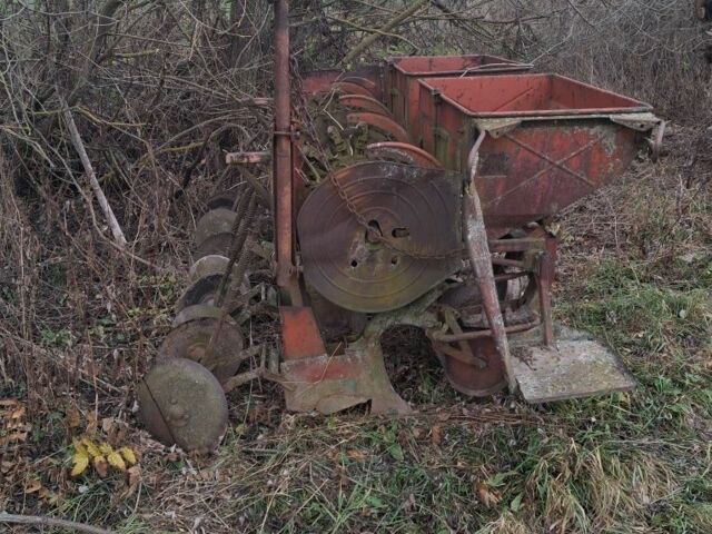 Другая Другая, объемом двигателя 0 л и пробегом 0 тыс. км за 500 $, фото 2 на Automoto.ua