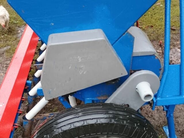 Другая Другая, объемом двигателя 0 л и пробегом 0 тыс. км за 1900 $, фото 7 на Automoto.ua