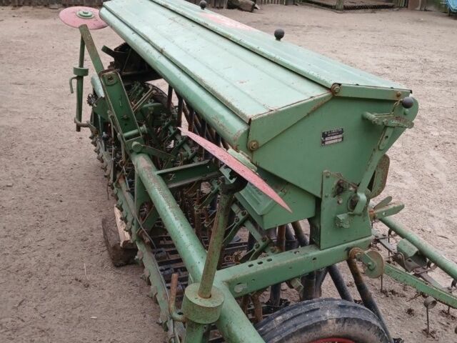 Другая Другая, объемом двигателя 0 л и пробегом 0 тыс. км за 1450 $, фото 4 на Automoto.ua