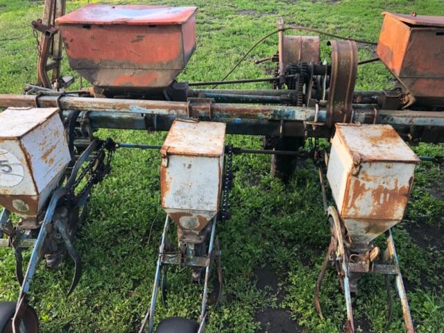 Другая Другая, объемом двигателя 0 л и пробегом 0 тыс. км за 1570 $, фото 5 на Automoto.ua