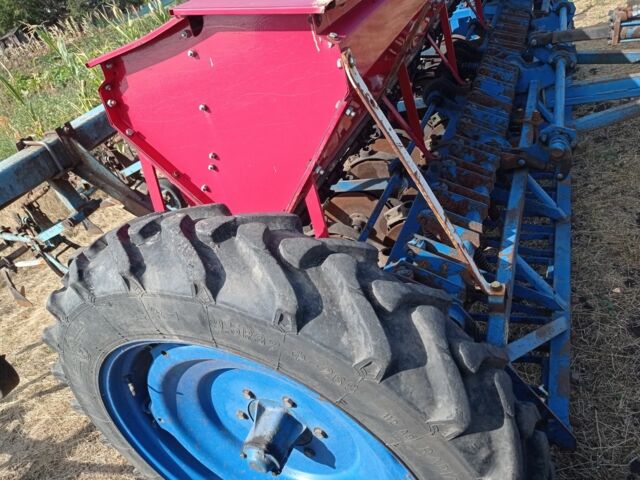 Другая Другая, объемом двигателя 0 л и пробегом 0 тыс. км за 2500 $, фото 4 на Automoto.ua