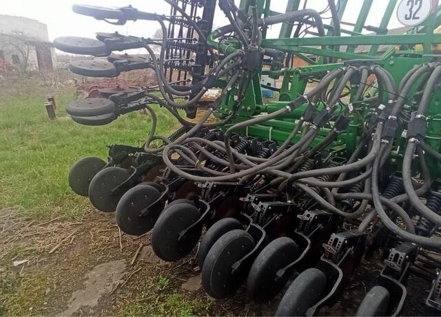 Другая Другая, объемом двигателя 0 л и пробегом 0 тыс. км за 53000 $, фото 4 на Automoto.ua