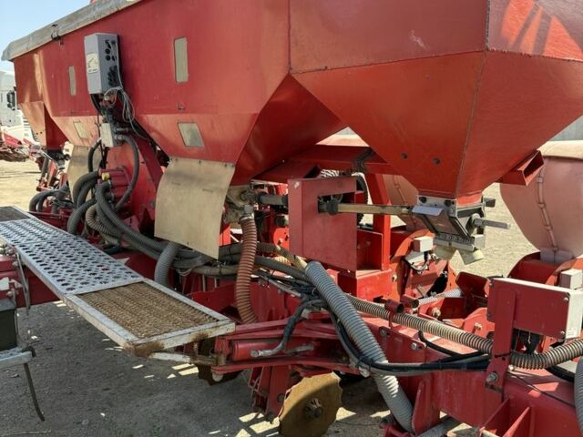 Інша Інша, об'ємом двигуна 0 л та пробігом 0 тис. км за 17964 $, фото 7 на Automoto.ua