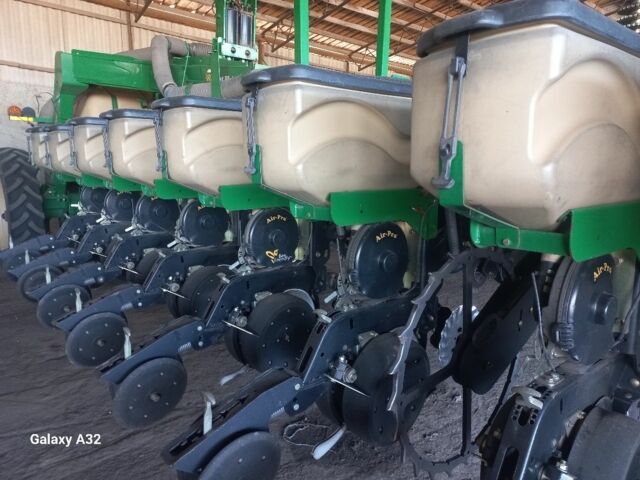 Другая Другая, объемом двигателя 0 л и пробегом 0 тыс. км за 40000 $, фото 6 на Automoto.ua