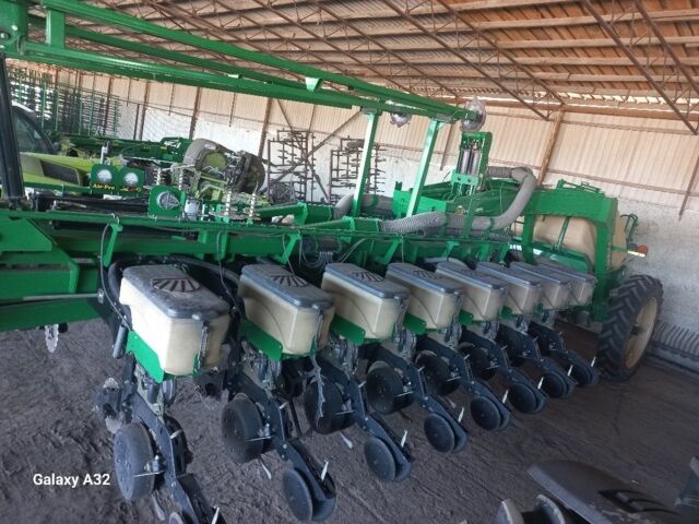 Другая Другая, объемом двигателя 0 л и пробегом 0 тыс. км за 40000 $, фото 5 на Automoto.ua