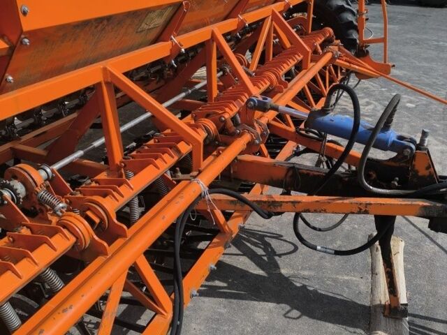 Другая Другая, объемом двигателя 0 л и пробегом 0 тыс. км за 350000 $, фото 7 на Automoto.ua