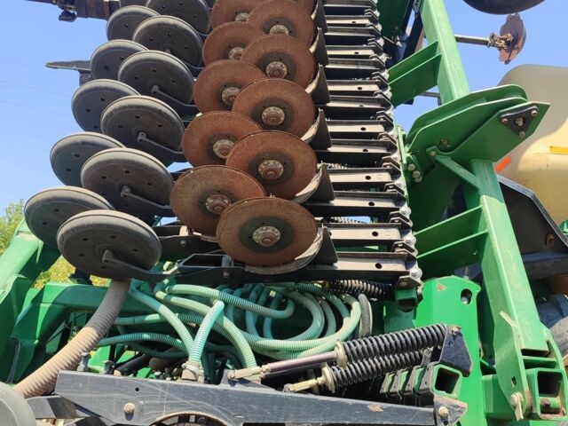 Другая Другая, объемом двигателя 0 л и пробегом 0 тыс. км за 55000 $, фото 10 на Automoto.ua