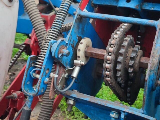 Другая Другая, объемом двигателя 0 л и пробегом 0 тыс. км за 2365 $, фото 7 на Automoto.ua