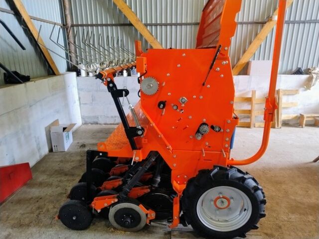 Другая Другая, объемом двигателя 0 л и пробегом 0 тыс. км за 7200 $, фото 7 на Automoto.ua