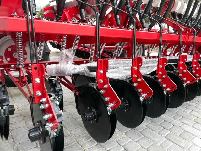 Другая Другая, объемом двигателя 0 л и пробегом 0 тыс. км за 5000 $, фото 8 на Automoto.ua