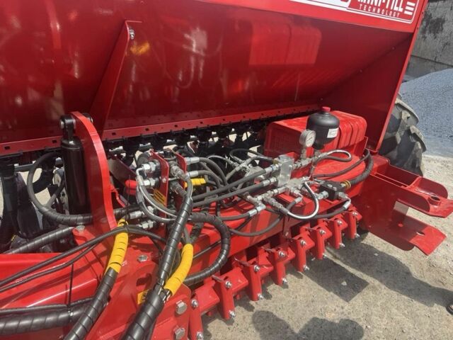 Другая Другая, объемом двигателя 0 л и пробегом 0 тыс. км за 42831 $, фото 4 на Automoto.ua