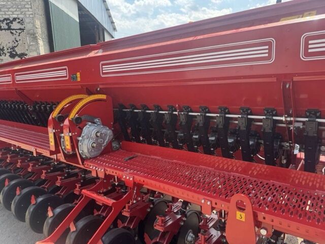 Другая Другая, объемом двигателя 0 л и пробегом 0 тыс. км за 42831 $, фото 11 на Automoto.ua