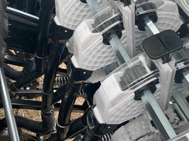 Другая Другая, объемом двигателя 0 л и пробегом 0 тыс. км за 17735 $, фото 4 на Automoto.ua