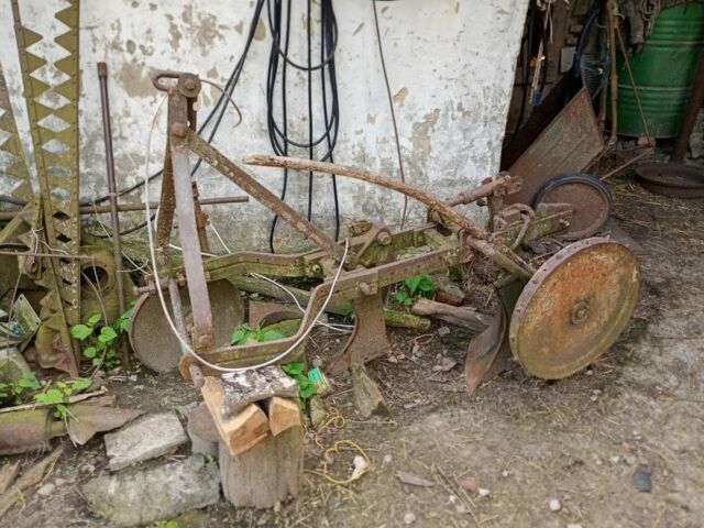 Другая Другая, объемом двигателя 2.08 л и пробегом 100 тыс. км за 2500 $, фото 5 на Automoto.ua