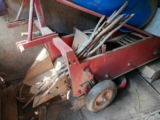 Другая Другая, объемом двигателя 2.08 л и пробегом 100 тыс. км за 2500 $, фото 6 на Automoto.ua