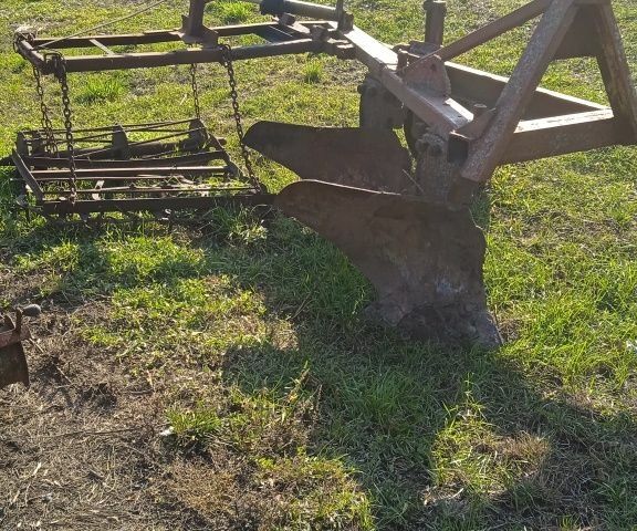 Другая Другая, объемом двигателя 4 л и пробегом 122 тыс. км за 3500 $, фото 4 на Automoto.ua