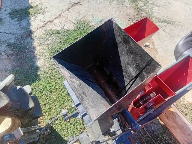 Другая Другая, объемом двигателя 0 л и пробегом 0 тыс. км за 5200 $, фото 8 на Automoto.ua