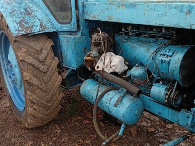 Другая Другая, объемом двигателя 4 л и пробегом 2 тыс. км за 1800 $, фото 1 на Automoto.ua