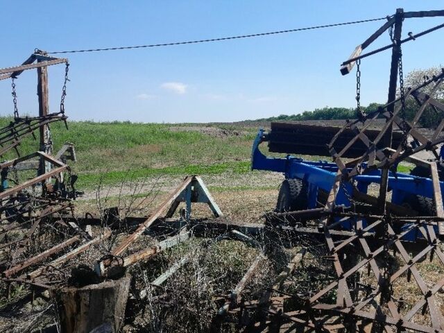 Другая Другая, объемом двигателя 4 л и пробегом 14 тыс. км за 2190 $, фото 7 на Automoto.ua