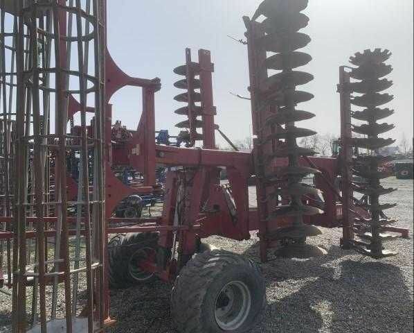 Другая Другая, объемом двигателя 0 л и пробегом 0 тыс. км за 12000 $, фото 4 на Automoto.ua