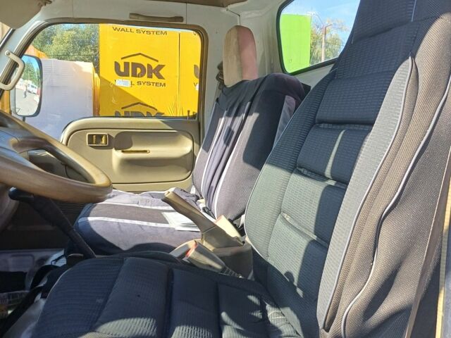 Другая Другая, объемом двигателя 0 л и пробегом 0 тыс. км за 13000 $, фото 12 на Automoto.ua