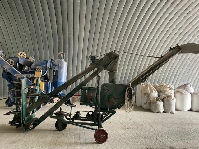 Другая Другая, объемом двигателя 0 л и пробегом 0 тыс. км за 1300 $, фото 2 на Automoto.ua