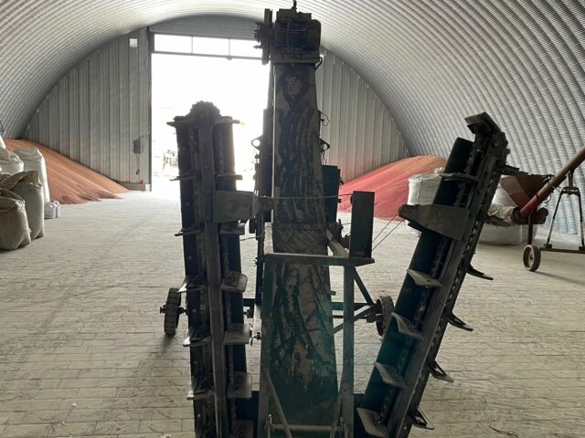 Другая Другая, объемом двигателя 0 л и пробегом 0 тыс. км за 1300 $, фото 3 на Automoto.ua