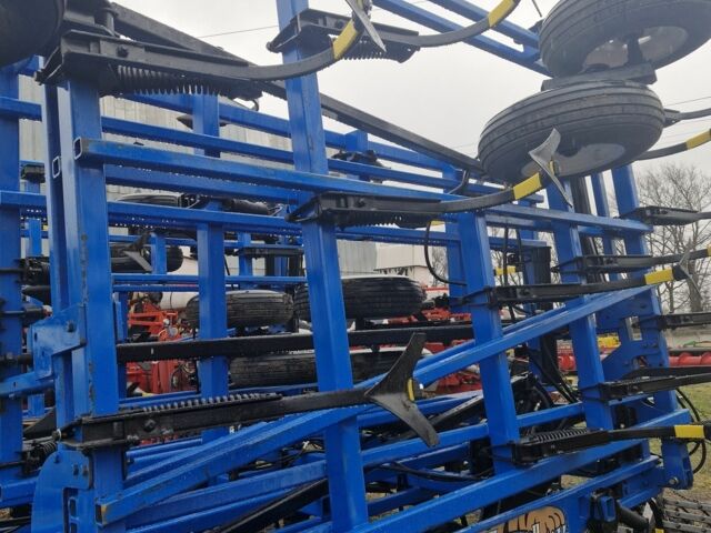 Другая Другая, объемом двигателя 0 л и пробегом 0 тыс. км за 33000 $, фото 4 на Automoto.ua