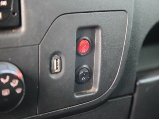 Другая Другая, объемом двигателя 0 л и пробегом 0 тыс. км за 19999 $, фото 17 на Automoto.ua