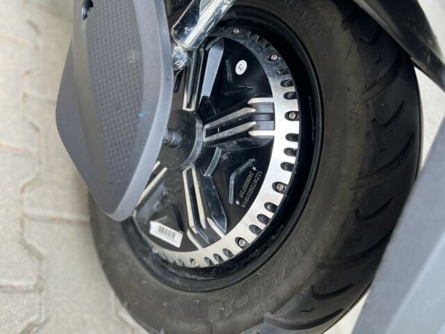 Другая Другая, объемом двигателя 0 л и пробегом 0 тыс. км за 1000 $, фото 5 на Automoto.ua