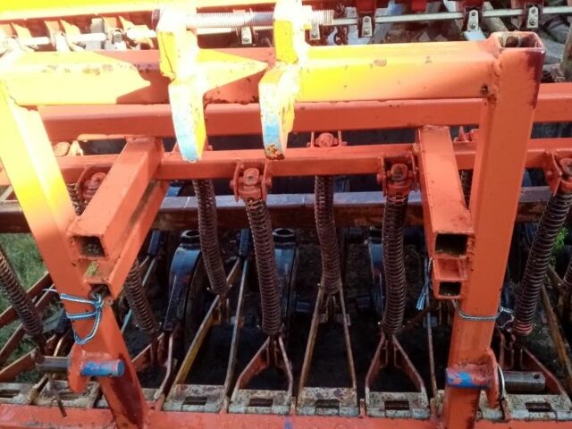 Другая Другая, объемом двигателя 0 л и пробегом 0 тыс. км за 1990 $, фото 5 на Automoto.ua