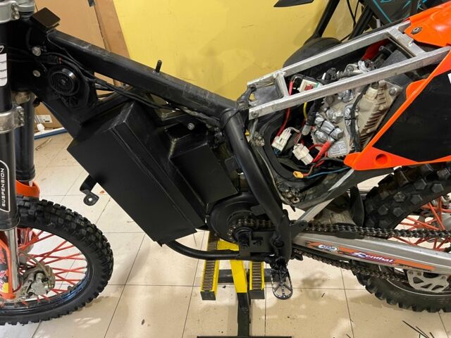 Другая Другая, объемом двигателя 0 л и пробегом 0 тыс. км за 3900 $, фото 18 на Automoto.ua