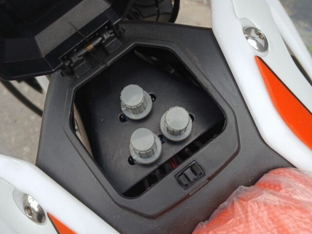 Інша Інша, об'ємом двигуна 0 л та пробігом 0 тис. км за 877 $, фото 11 на Automoto.ua