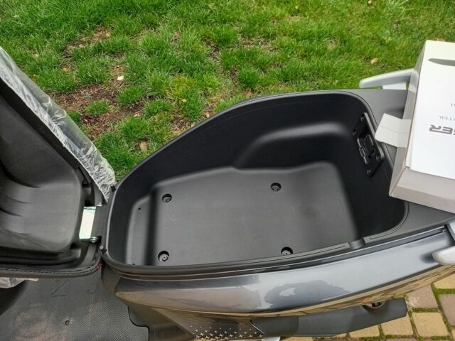 Другая Другая, объемом двигателя 0 л и пробегом 0 тыс. км за 1300 $, фото 7 на Automoto.ua