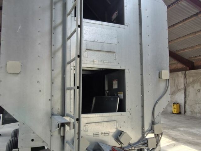 Другая Другая, объемом двигателя 0 л и пробегом 0 тыс. км за 56000 $, фото 10 на Automoto.ua