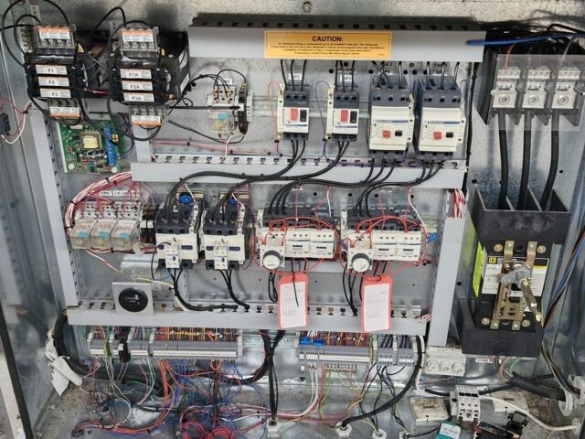 Другая Другая, объемом двигателя 0 л и пробегом 0 тыс. км за 56000 $, фото 15 на Automoto.ua