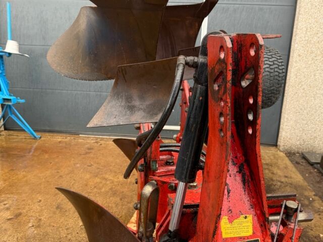 Другая Другая, объемом двигателя 0 л и пробегом 0 тыс. км за 3400 $, фото 3 на Automoto.ua