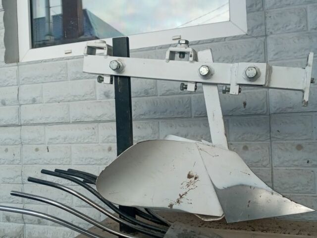 Другая Другая, объемом двигателя 0 л и пробегом 0 тыс. км за 137 $, фото 1 на Automoto.ua