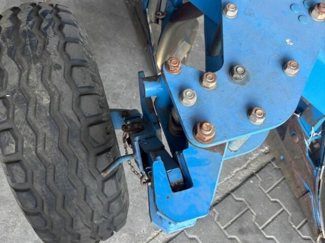 Другая Другая, объемом двигателя 0 л и пробегом 0 тыс. км за 24000 $, фото 4 на Automoto.ua