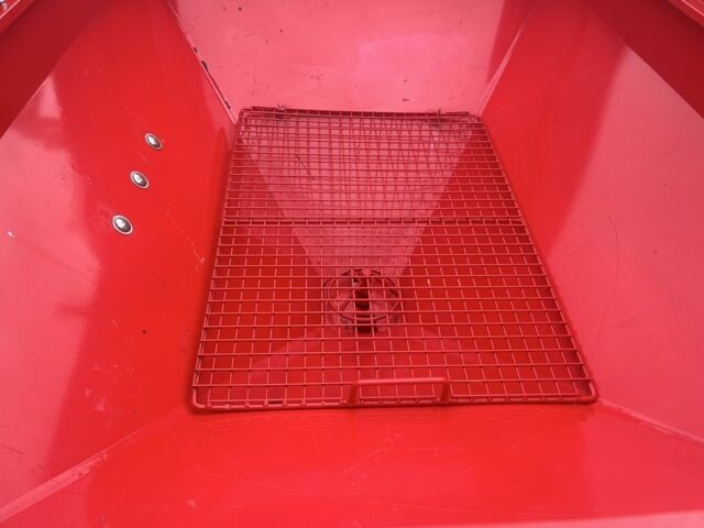 Інша Інша, об'ємом двигуна 6 л та пробігом 0 тис. км за 1400 $, фото 15 на Automoto.ua